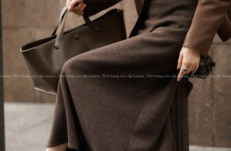 [???] Eliver Since 2013 – Thương hiệu thời trang mang phong cách Thanh lịch ? Top1Fashion ?  HÀNG CÓ SẴN
ELIVER SINCE 2013
“ Hạnh phúc khi được làm chính mình ”
Showroom : Eliver
Address: 15 Tố Hữu – Trung Văn – Nam Từ Liêm – Hà Nội
, shares-1✔️ , likes-32❤️️ , date-2024-11-12 02:28:11????????