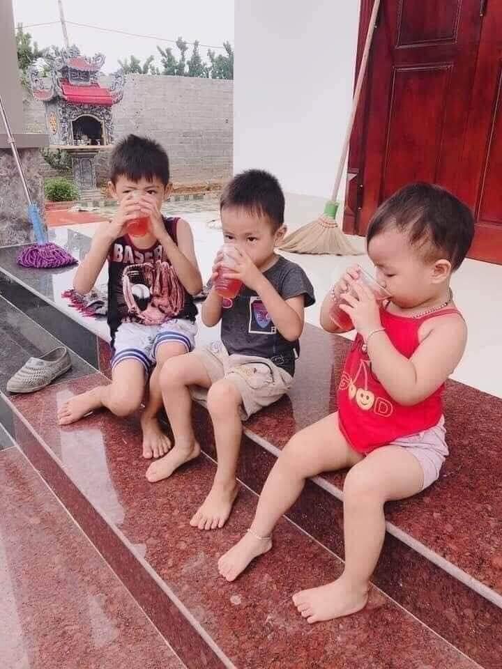 [🆕🇻🇳] Thời Trang Thiết Kế Mẹ & Bé Hải Yến 🧑‍🧒❤️️👶⭐️ xã kho giá nào cũng bán ( Dồn live tối nay ) , shares-0✔️ , likes-5❤️️ , date-2024-10-10 19:48:29🇻🇳🇻🇳🇻🇳📰🆕