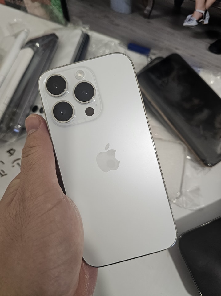 [📱🇻🇳] Điện thoại xách tay Hàn quốc Công Dung 📱 Top1Phone 💻 – Còn mỗi cây 14pro/256 đẹp nét luôn , zin chất. Bản quốc tế chạy 2 sim full, ch …