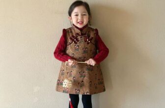 [🆕🇻🇳] Tiệm Nhà Bơ – 안녕하세요☀️ Tiệm chuyên đồ trẻ em Quảng Châu, mang style Hàn Quốc năng động cho bé🥑 🧑‍🧒❤️️👶⭐️ Thấy Tết sát mông òiSize90-140
#hàngorder #đồTết
Nhận order đến 31/12 đóng đơn , các mom tranh thủ order nhé
, shares-0✔️ , likes-0❤️️ , date-2024-11-29 13:28:32🇻🇳🇻🇳🇻🇳📰🆕