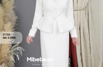 [???] Mibebe – Chuyên thời trang nữ nhập trực tiếp từ Hàn Quốc và Hong Kong  ? Top1Fashion ?  Set đồ công sở thu đông mang đến phong cách chuyên nghiệp và thanh lịch. Các gam màu sắc nhẹ nhàng như trắng, đen sẽ giúp các chị iu dễ dàng phối đồ.
Cả á , shares-0✔️ , likes-2❤️️ , date-2024-11-29 01:30:24????????