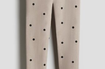 [???]  Bấy bì Clothing – ROSE épines ?‍?❤️️?⭐️ Gom HM UK new xinh!Legging lót lông xinh cho bé giá chỉ #240k+kg!Size: 1,5-2y, 2-3y, 3-4y, 4-5y, 5-6y, 6-7y, 7-8y, 8-9y, 9-10y!
, shares-0✔️ , likes-0❤️️ , date-2024-11-28 22:54:40????????