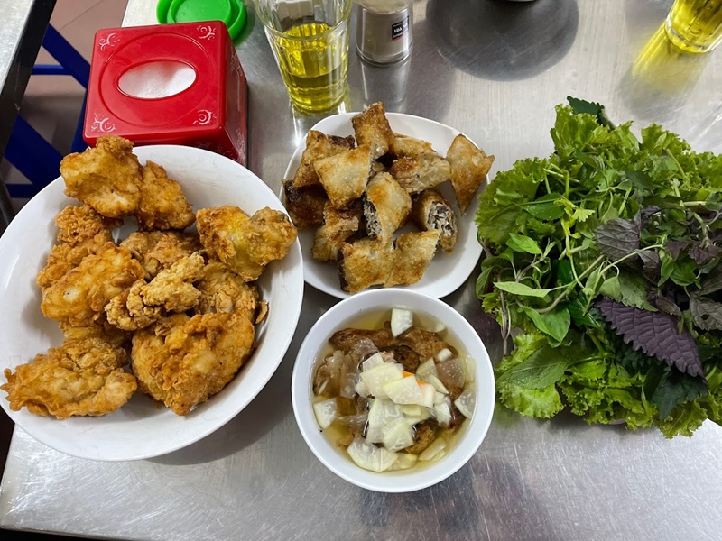 Quán bún chả ngon ở Hà Nội. Quán bún chả hấp dẫn ở Hà Nội