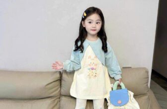 [🆕🇻🇳]  Voi Kun – Thời trang trẻ em có sẵn – Hàng Quảng Châu 🧑‍🧒❤️️👶⭐️ 𝐒𝐚𝐥𝐞 𝐬𝐚𝐥𝐞 𝐬𝐚𝐥𝐞 𝐛𝐚 𝐦𝐞̣ 𝐨̛𝐢 !!!
Nhi Chan gửi tới ba mẹ album hàng sale chất lượng . Giá sale và size Nhi ghi trên từng ảnh ạ !
Ship COD toàn quốc
Kiểm tra  , shares-0✔️ , likes-0❤️️ , date-2024-12-21 20:22:02🇻🇳🇻🇳🇻🇳📰🆕