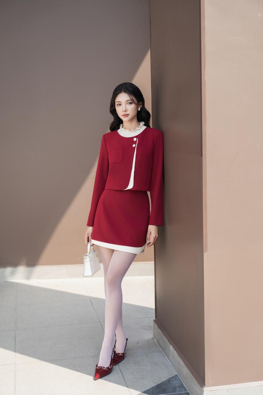 URBAN REFINEMENT COLLECTION