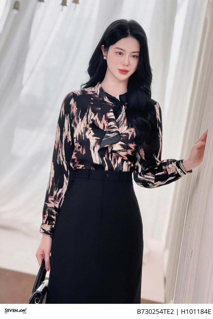 [🛒🇻🇳]Áo sơ mi lụa cổ nơ họa tiết sơn dầu thời trang nữ Seven.AM H101184E – Seven.AM , SKU – – sevenam.vn 🇻🇳🛒Top1Shop🛒 🇻🇳Top1Vietnam🇻🇳 🛍🛒🇻🇳