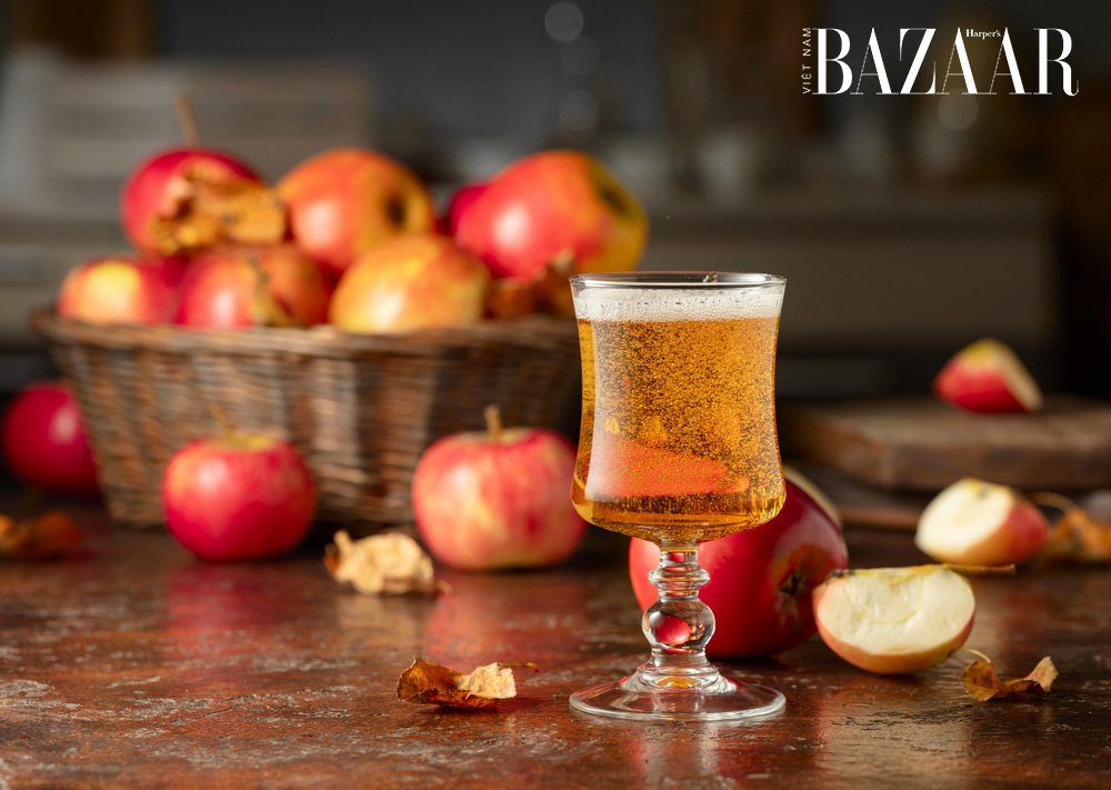 Nước ép táo có tác dụng gì mà ai cũng thích uống? [🆕🇻🇳] bazaarvietnam.vn