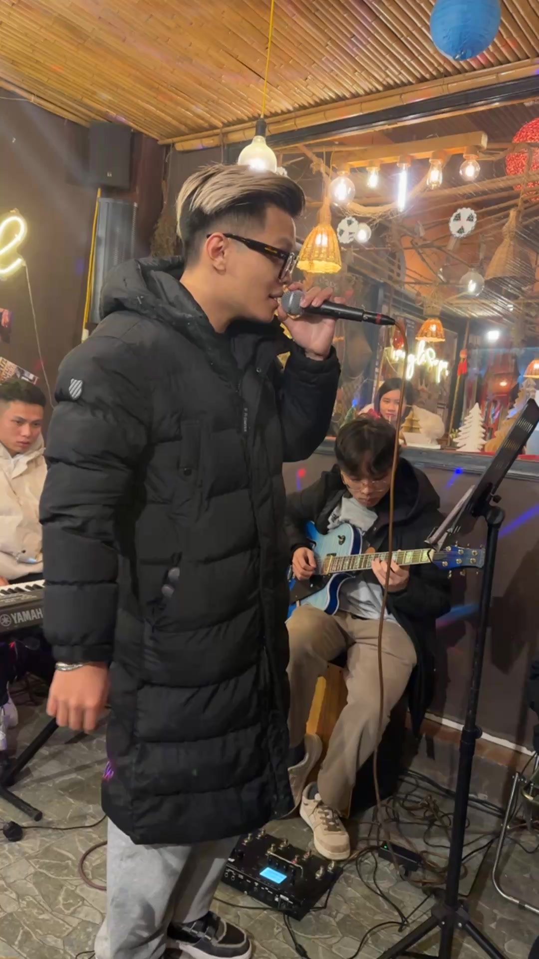 [☕️🇻🇳] Coóng Coffee Homestay  🥤 Top1Coffee ☕️ Live music Kết thúc và bắt đầu phần 2 01/01
 , shares-0✔️ , likes-106❤️️ , date-2023-01-02 03:38:47🇻🇳🇻🇳🇻🇳📰🆕