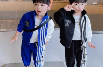 [🆕🇻🇳]  Xưởng May Mochi Kids & Mom (TỔNG KHO 1)  🧑‍🧒❤️️👶⭐️ Chỉ #179k/bộ Lạnh rồi sắm ngay cho bé yêu thôi các mom
KIỂM HÀNG – ƯNG Ý – THANH TOÁN – KHÔNG ƯNG TRẢ SHOP
Size 7 – 24kg số lượng không nhiều các mom nha , shares-0✔️ , likes-11❤️️ , date-2023-10-31 22:19:27🇻🇳🇻🇳🇻🇳📰🆕