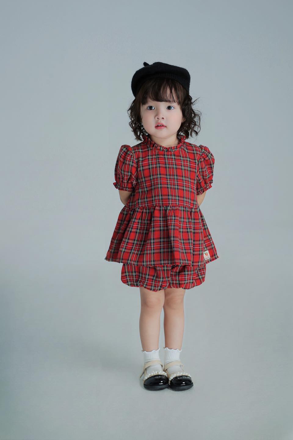 [🆕🇻🇳]  Carrot – Design for Girls – nhãn hiệu thời trang thiết kế dành cho bé gái từ tháng 01/2015 🧑‍🧒❤️️👶⭐️ BST NOEL 2023
Với tông đỏ, trắng, đen chủ đạo, hoạ tiết kẻ caro cổ điển không bao giờ cũ cùng chất liệu thô boi và linen thấm hút mồ hôi, BST Noel 2023 củ , shares-2✔️ , likes-53❤️️ , date-2023-11-13 16:38:30🇻🇳🇻🇳🇻🇳📰🆕
