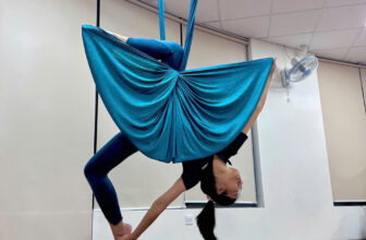 [???] US YOGA HCM  ? Top1Yoga ??‍♀️ CHIÊU SINH lớp Yoga Bay cơ bản cho NGƯỜI MỚI HOÀN TOÀN
Giờ tập :
10h00 các ngày Thứ 2- Thứ 4
20h15 các ngày Thứ 2- Thứ 4- Thứ 6
Chiêu sinh khung giờ mới  , shares-7✔️ , likes-1❤️️ , date-2024-09-15 01:27:56????????