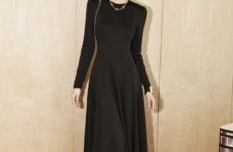 [🆕🇻🇳] COCOMAY – Design Store – Thương hiệu Thời trang – Công sở, Sự kiện 👕 Top1Fashion 👗    Đơn giản mà tinh tế – đó chính là sức mạnh của thời trang.
𝐍𝐄𝐖 𝐃𝐄𝐒𝐈𝐆𝐍 – 𝐂𝐨𝐜𝐞𝐧𝐚 𝐃𝐫𝐞𝐬𝐬Mẫu váy liền dáng chữ A sang trọng với thiết kế cổ tròn và tay dài , shares-9✔️ , likes-380❤️️ , date-2024-10-01 22:03:30🇻🇳🇻🇳🇻🇳📰🆕