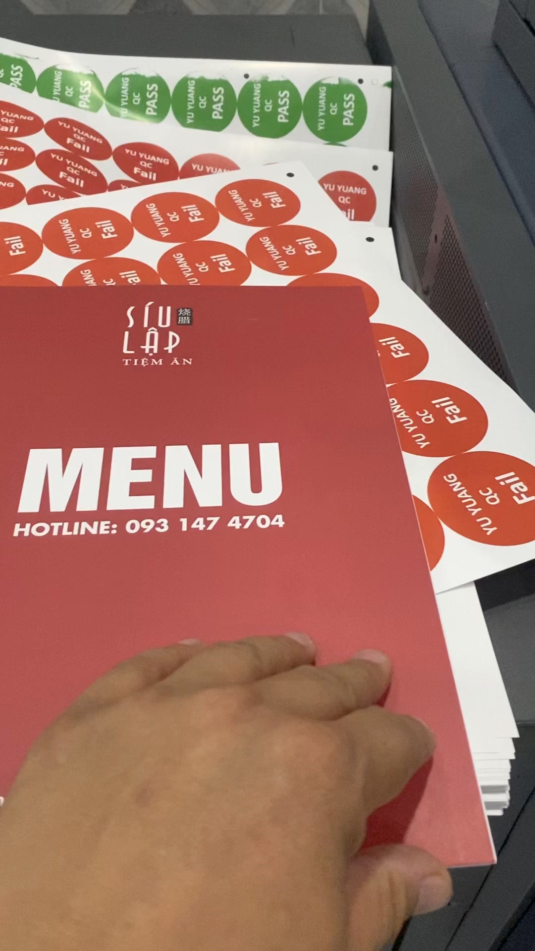 [🆕🇻🇳] Bao bì Toàn Cầu mang sứ mệnh quảng bá thương hiệu, sản phẩm của người Việt 🎨 Top1Designs ✨   Khám Phá Vẻ Đẹp Từ Hộp Giấy Đựng TràBạn đang tìm kiếm một giải pháp để bảo quản trà của mình đến tay khách hàng?
Hộp giấy đựng trà chính là lựa chọn  , shares-0✔️ , likes-2❤️️ , date-2024-10-10 00:12:03🇻🇳🇻🇳🇻🇳📰🆕