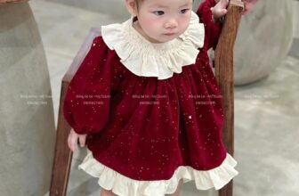 [🆕🇻🇳] Bống BéBé – Chuyên Order QC Hàn 🧑‍🧒❤️️👶⭐️ Quán xá bắt đầu rục rịch trang trí noel cả rồi các mẹ ơi. Mình cùng tua mẫu cho các con mùa đẹp nhất trong năm nháEm lên mụt chiếc váy thiết kế nhung nh , shares-0✔️ , likes-2❤️️ , date-2024-10-15 03:15:51🇻🇳🇻🇳🇻🇳📰🆕