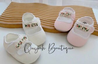 [🆕🇻🇳]  Quỳnh Boutique – Cửa hàng quần áo sơ sinh, trẻ em 🧑‍🧒❤️️👶⭐️ MẪU GIÀY XINH YÊU CHO BÉ GÁI NHÀ MÌNH Ạ
Bé đi giày xinh cùng váy áo nhà #Quỳnh thì yêu khỏi bàn
Shop về thêm giày xinh cho bé yêu rồi đây. Xinh, mềm, ê , shares-3✔️ , likes-5❤️️ , date-2024-10-10 15:43:46🇻🇳🇻🇳🇻🇳📰🆕