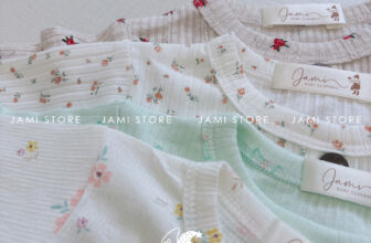 [🆕🇻🇳]  Jami Baby Store – Chuyên hàng body xuất dư trẻ em Carter, Geo, Old Navy chuẩn 100% 🧑‍🧒❤️️👶⭐️ Duy nhất tại Jami shop, hàng bộ dài độc quyền cho thời tiết Thu Hè  năm nay ạ.Siêu hịn siêu đẹp, siêu đẹp luôn các mẹ ạ
* Cam kết ảnh thật 100% do shop c , shares-48✔️ , likes-252❤️️ , date-2024-10-14 23:07:20🇻🇳🇻🇳🇻🇳📰🆕