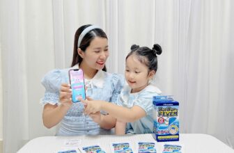 [🆕🇻🇳] Hisamitsu Vietnam 🛠️ Top1Factory 👨‍🔧   Các bé và bố mẹ ơi, minigame cực thú vị từ ByeBye-FEVER đang diễn ra tới tuần thứ 4 rồi đó.
Hãy cùng những chiến binh nhí nhà mình Chinh phục đỉnh băng , shares-0✔️ , likes-15❤️️ , date-2024-10-19 02:27:50🇻🇳🇻🇳🇻🇳📰🆕