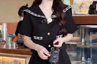 [🆕🇻🇳] Gấu Store – Chuyên Thời Trang Bigsize 👕 Top1Fashion 👗  SET ÁO THUỶ THỦ VIỀN REN + CHÂN VÁY XẾP LY
(Size  L/XL/XXL 60-90kg )
Chất: cotton lạnh
Màu sắc: đen/ xanh
Hình thật trải sàn
Giá : #250k
Size  , shares-0✔️ , likes-3❤️️ , date-2024-10-25 05:41:51🇻🇳🇻🇳🇻🇳📰🆕