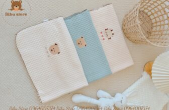 [🆕🇻🇳]  Bibu Store – Mẹ và bé – Trọn gói đi sinh🧑‍🧒❤️️👶⭐️ Chăn thêu vải Waffle sợi tre cao cấp Monona – Mềm mại, thoáng mát, an toàn cho bé!Sợi tre tự nhiên mềm mại, mịn màng, an toàn cho làn da nhạy cảm của bé. , shares-0✔️ , likes-0❤️️ , date-2024-10-22 18:08:27🇻🇳🇻🇳🇻🇳📰🆕