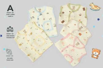 [🆕🇻🇳] Shop 2Gà Con HN-Đồ Sơ Sinh Trọn Gói 🧑‍🧒❤️️👶⭐️ Áo GILE trần bông mẫu mới về hàng bên e ạ
chất liệu trần bông nhẹ ấm , không bụi bông
hình ảnh hoa văn in sắc nét đẹp xinh
khoác ngoài cho bé giữ ấm  , shares-0✔️ , likes-0❤️️ , date-2024-10-21 21:13:26🇻🇳🇻🇳🇻🇳📰🆕