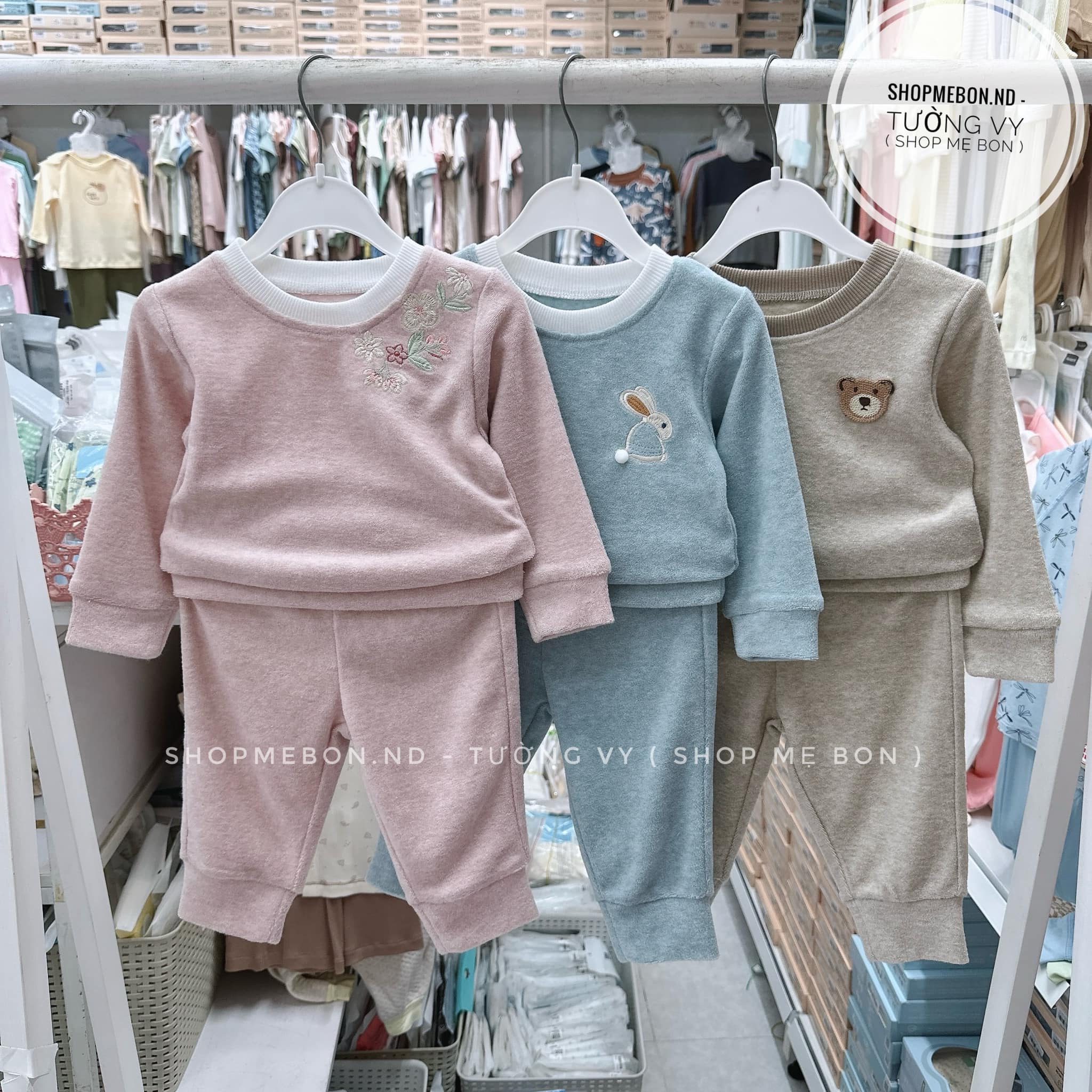 [🆕🇻🇳] Shop Mẹ Bon – Chuyên quần áo trẻ sơ sinh , trẻ em chính hãng 🧑‍🧒❤️️👶⭐️ Bộ lil băng lông dài tay
Size : 6m -> 4y
Shopee :
Video :
Tik tok :
, shares-0✔️ , likes-0❤️️ , date-2024-10-29 15:20:52🇻🇳🇻🇳🇻🇳📰🆕