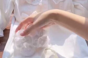 [🆕🇻🇳]  Made By Hằng – chuyên đồ len hanmade 🧑‍🧒❤️️👶⭐️ Body Liền Thân Thu Đông Cổ Bèo Điệu Đà Cho bé Yêu
, shares-2✔️ , likes-18❤️️ , date-2024-10-25 15:50:00🇻🇳🇻🇳🇻🇳📰🆕