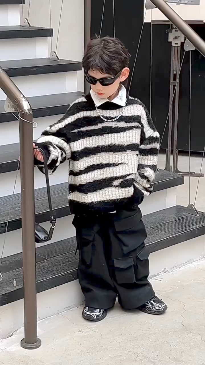 [🆕🇻🇳]  Voi Kun – Thời trang trẻ em có sẵn – Hàng Quảng Châu 🧑‍🧒❤️️👶⭐️ Basic mà chất ạ !! Size 90-150 ba mẹ ơi !!
, shares-0✔️ , likes-0❤️️ , date-2024-10-24 05:33:03🇻🇳🇻🇳🇻🇳📰🆕