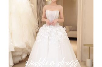 [🆕🇻🇳] LOU Wedding Studio 🤵🏻 Top1Wedding 👰🏻  TƯƠI SÁNG NGÀY TRỌNG ĐẠI VỚI LOU BRIDALNhững xúc cảm nhẹ nhàng đầy tinh tế khi lần đầu tiên cô dâu khoác lên mình thiết kế luxury từ LOU Bridal. Thiết k , shares-0✔️ , likes-7❤️️ , date-2024-10-26 03:21:09🇻🇳🇻🇳🇻🇳📰🆕