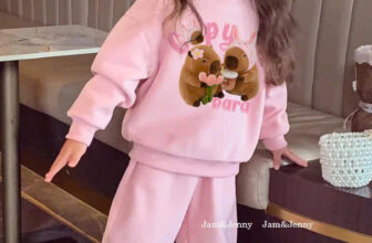 [🆕🇻🇳] BonKids – Thời trang trẻ em 🧑‍🧒❤️️👶⭐️ Set CAPY BARA nhà Jam & Jenny này ngọt xỉu ạ, bé mặc như cây kẹo bông luôn
Đẹp – xinh quá đi mất
Nhưng set nỉ da cá như này mặc thu đông tiện vô cùn , shares-0✔️ , likes-0❤️️ , date-2024-10-26 23:21:00🇻🇳🇻🇳🇻🇳📰🆕