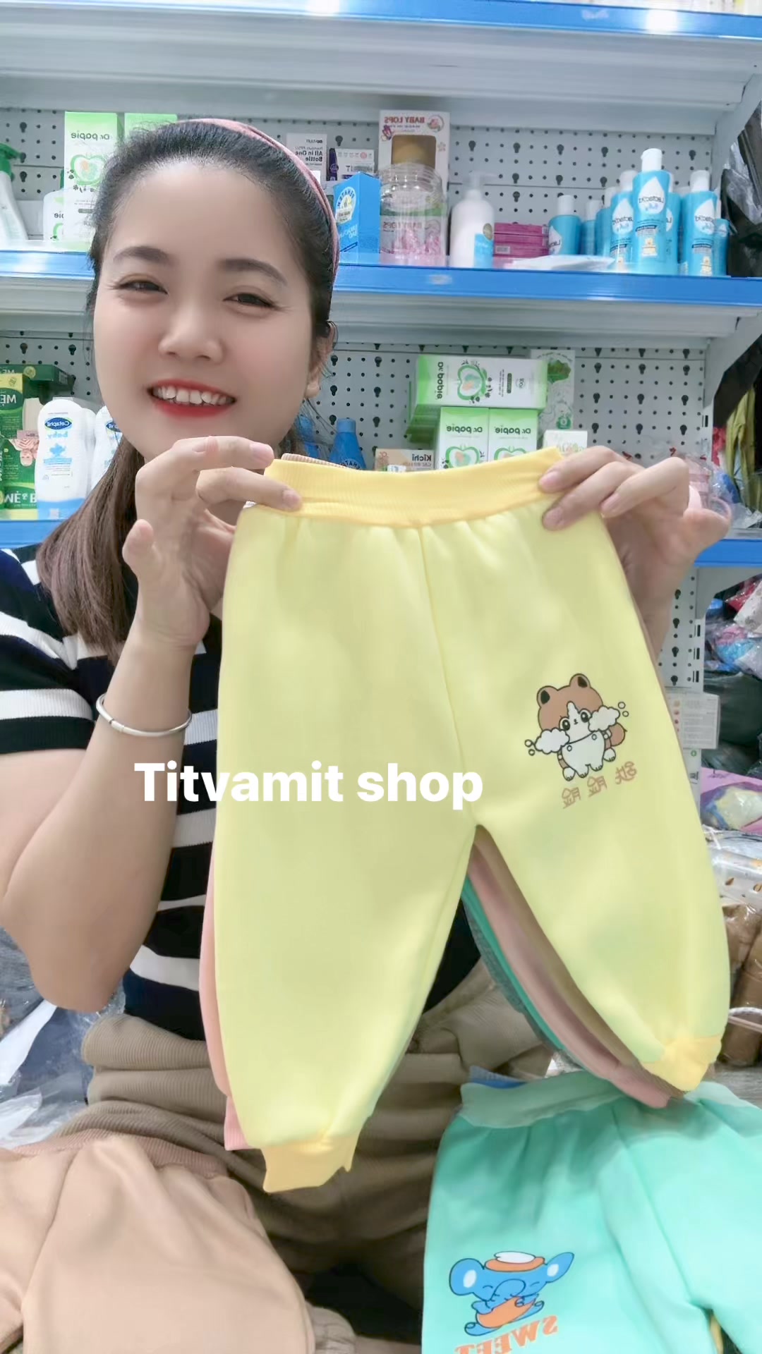 [🆕🇻🇳]  Ú Oà – Mẹ Bầu Và Em Bé – 499 Phan Văn Trị , Q.Gò Vấp 🧑‍🧒❤️️👶⭐️ Chỉ còn 3 ngày để săn quà trị giá 165k
Hoá đơn thời trang từ 999k tặng quà trị giá lên tới 165k (bao gồm Gấu bông, thỏ bông, đồ chơi, nước giặt dnee,..)
V , shares-0✔️ , likes-0❤️️ , date-2024-10-28 21:27:43🇻🇳🇻🇳🇻🇳📰🆕