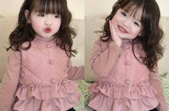 [🆕🇻🇳]Búp Store – Chuyên phụ kiện cho bé 🧑‍🧒❤️️👶⭐️ SÉT 2 MÓN GILE PHAO PHỐI BÈO KÈM ÁO GIỮ NHIỆT HỒNG HÓT QUÁ KHÁCH ƠI
#169kkk/set 2 món ghile + áo giữ nhiệt ạ
Bảng sz tham khảo:
Size 100: 8-11kg
Siz , shares-1✔️ , likes-22❤️️ , date-2024-10-28 19:06:44🇻🇳🇻🇳🇻🇳📰🆕