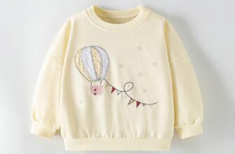 [🆕🇻🇳]  MickeyMinnie Shop – Quần áo trẻ em Xuất Dư 🧑‍🧒❤️️👶⭐️ HÀNG SẴN SHIP NGAY
Áo #Malwee nỉ da cá mẫu siêu đẹp, năm nay mưa bão liên miên cho con bận Hoodie giữ ấm ạ
Size 90-140
Giá 1xx/áo
#quanao #quanaoquang , shares-0✔️ , likes-0❤️️ , date-2024-10-29 23:13:16🇻🇳🇻🇳🇻🇳📰🆕