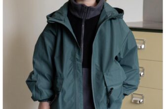 [🆕🇻🇳] Đậu’s House – Chuyên quần áo trẻ em xuất khẩu, xuất dư xịn 🧑‍🧒❤️️👶⭐️ Khoác gió hàng xuất xịn cho bé yêu
Chất áo hai lớp chắn gió và chống nước phù hợp thời tiết thu đông
Sz 110-160 sẵn tại nhà Lucas
Mời các mẹ shopping
, shares-0✔️ , likes-3❤️️ , date-2024-10-31 21:45:46🇻🇳🇻🇳🇻🇳📰🆕