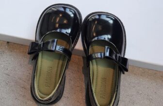 [🆕🇻🇳]  NaNa Chan – Quần áo trẻ em cực đẹp 😎❤️️⭐️ Búp bê thần thánh bạn gái nào cũng cần ít nhất 1 đôi.
Size 27-37 (16,5-22cm)Team Na luôn sẵn sàng tư vấn cho mẹ  Hãy in box cho Shop nhé !!!𝗦𝗵𝗼𝗽𝗲𝗲:   , shares-1✔️ , likes-3❤️️ , date-2024-10-31 18:00:03🇻🇳🇻🇳🇻🇳📰🆕