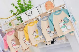 [🆕🇻🇳] Đầm Bầu EVA  (Siêu thị Eva) – CUNG CẤP SẢN PHẨM ĐẸP- ĐỘC- RẺ CHO MẸ BẦU! 👕 Top1Fashion 👗  Bán bộ em bé thích lắm luôn ý các bác ơi!
Các mẹ chốt nhanh, chốt dễ…mỗi tội là lẻ sz vô tội vạ. Từ sáng giờ e phải lọc mẫu, lọc sz đây ạ!
100k/5 bộ TH , shares-0✔️ , likes-7❤️️ , date-2024-10-31 20:58:02🇻🇳🇻🇳🇻🇳📰🆕