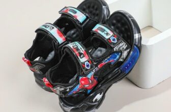 [🆕🇻🇳]  Sugar Baby – Chuyên thời trang trẻ em, sơ sinh 🧑‍🧒❤️️👶⭐️  SANDAL cho bé trai mã A3 B3  hàng nội địa QCCC khâu đế chìm bền đẹp có túi, hộp shop về 2 màu size đủ sz 26-37
, shares-0✔️ , likes-0❤️️ , date-2024-11-03 06:11:23🇻🇳🇻🇳🇻🇳📰🆕