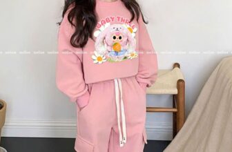 [???]  Thời trang trẻ em Zinzin Kid’s  ?‍?❤️️?⭐️ Set này xứng đáng 100 điểm k có nhưng
Những bạn thích mặc phong cách – cá tính chắc chắn là ưng lắm đây nè. K thể bỏ qua được rồi
Áo dáng thụng 1 chút,  , shares-0✔️ , likes-0❤️️ , date-2024-11-02 18:27:18????????