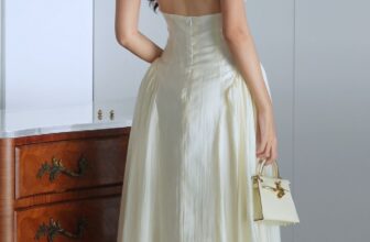 [🆕🇻🇳] Huong Boutique – Định hướng phong cách thời trang 👕 Top1Fashion 👗  Cùng HUONG và Rachel thử ngay một thiết kế đầm tinh tế giúp nàng tôn lên vẻ đẹp tự nhiên của 3 vòng một cách khéo léo, không cần đến dáng ôm sát nhưng vẫn  , shares-0✔️ , likes-0❤️️ , date-2024-11-05 03:00:45🇻🇳🇻🇳🇻🇳📰🆕