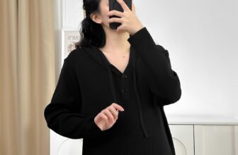 [🆕🇻🇳] L’AMME – THỜI TRANG THIẾT KẾ & PHỤ KIỆN BẦU QUỐC DÂN 👕 Top1Fashion 👗  Gió lạnh về các nàng cứ sắm vài chiếc váy len suông, vừa ấm áp lại vừa dễ mặcEm váy len này dáng basic, chất len mềm co giãn cực tốt, các nàng bigsize,  , shares-12✔️ , likes-228❤️️ , date-2024-11-01 22:12:29🇻🇳🇻🇳🇻🇳📰🆕