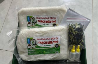 [🆕🇻🇳] Thạch Dừa Thô Tân Di – Chuyên cung cấp sỉ và lẻ thạch dừa ép khô Tân Di 🍔 Top1Food  🍜 Thạch dừa thô nguyên liệu để nấu thạch dừa
Kinh doanh món ăn vặt hót hít này vốn nhẹ mà không mất công nấu nhiều lần ,
Nấu 1kg được 70 chai 330ml để bán  , shares-0✔️ , likes-7❤️️ , date-2024-11-06 02:17:34🇻🇳🇻🇳🇻🇳📰🆕