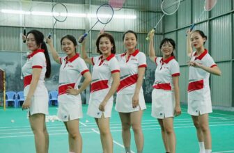 [🆕🇻🇳] “HÃY NÊU Ý TƯỞNG” – NEWSTYLE sẽ giúp Bạn tạo nên chiếc Áo Thun Đồng Phục 👕 Top1Fashion 👗  Hội chị em mình đi chơi thể thao cũng phải đẹp nha  biến sân cầu lông thành Runway
, shares-0✔️ , likes-2❤️️ , date-2024-11-04 21:27:00🇻🇳🇻🇳🇻🇳📰🆕