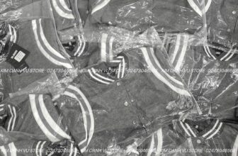 [🆕🇻🇳] Kim Oanh Vũ STORE 👕 Top1Fashion 👗  Không khí lạnh về rồi lên ngay cho các bác siêu phẩm Bomer chất nỉ siêu dày dặn
Freesize
CHỐT NGAY TẠI BÀI ĐI ĐƠN LUÔN NHA MN
————————————
KIM OANH V , shares-1✔️ , likes-93❤️️ , date-2024-11-04 15:22:49🇻🇳🇻🇳🇻🇳📰🆕