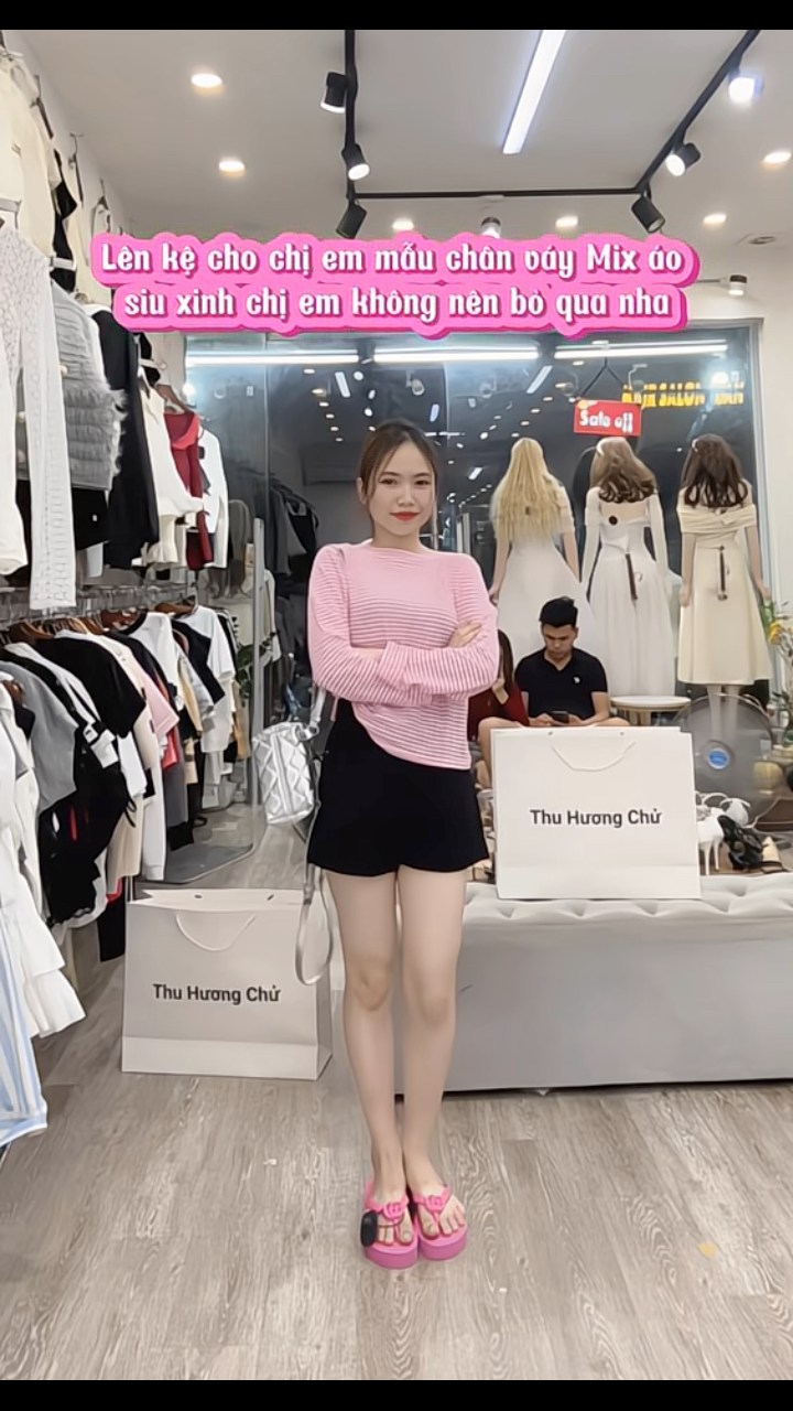 [🆕🇻🇳] Hương Chử  (Thu Hương Chử Shop) 👕 Top1Fashion 👗   𝐓𝐢́𝐧𝐡 𝐞𝐦 đ𝐮̛𝐨̛̣𝐜 𝐜𝐚́𝐢 𝐧𝐠𝐡𝐞 𝐥𝐨̛̀𝐢 Đ𝐮̛𝐨̛̣𝐜 𝐭𝐡𝐞̂𝐦 𝐜𝐚́𝐢 𝐧𝐞̂́𝐭 , 𝐧𝐠𝐡𝐞 𝐫𝐨̂̀𝐢 𝐥𝐚̣𝐢 𝐪𝐮𝐞̂𝐧 Lên dáng loạt mẫu chân váy xinh mix áo ưng sỉu ạ : Thu Hương Chử ngã 3 N , shares-0✔️ , likes-0❤️️ , date-2024-11-09 22:23:15🇻🇳🇻🇳🇻🇳📰🆕