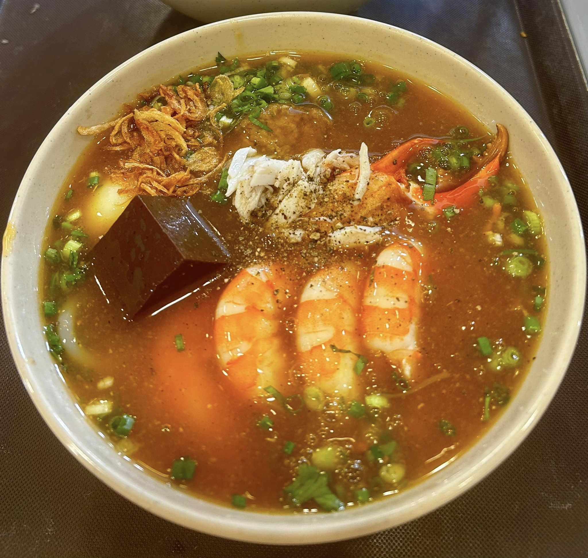 [🆕🇻🇳] Ghiền Bánh Canh – Ẩm thực 🍔 Top1Food  🍜 Mấy hôm nay chiều là đổi trời mát nhẹ , tối là mát lạnh , quá hợp gu để ăn bánh canh cua 
Nước dùng sền sệt nóng hổi sợi bánh canh thấm đẫm hoà quyện , bỏ  , shares-1✔️ , likes-9❤️️ , date-2024-11-09 00:38:22🇻🇳🇻🇳🇻🇳📰🆕