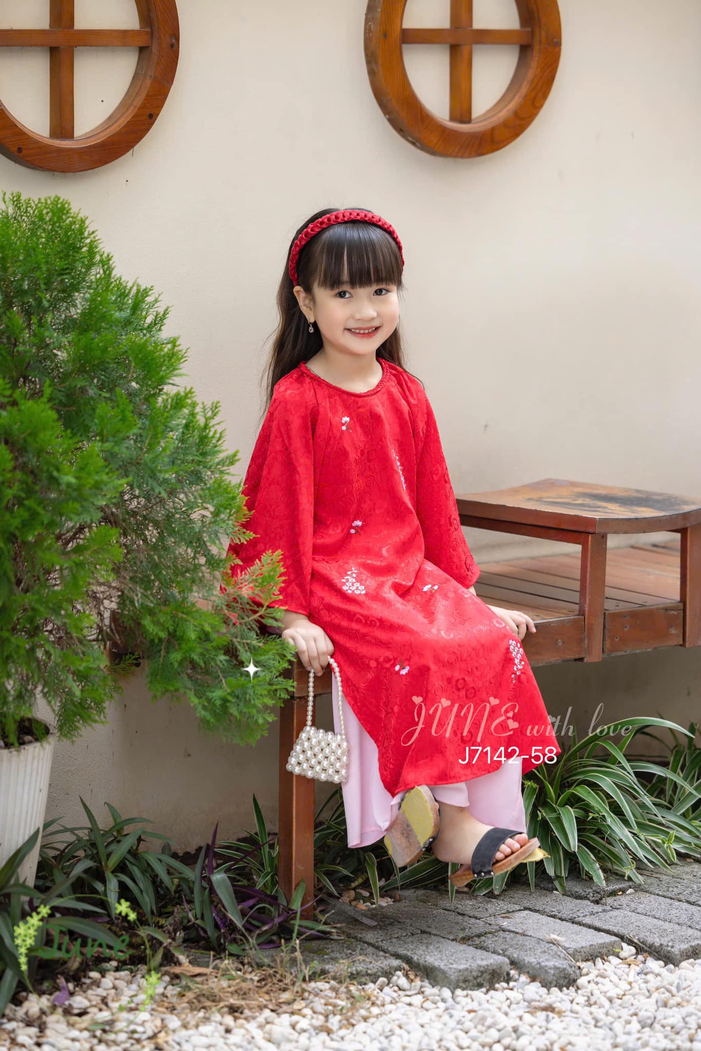 [🆕🇻🇳] Film’s house – Kid authentic – Mình nhận order quần áo trẻ em, người lớn Uk 🧑‍🧒❤️️👶⭐️ Mai gió mùa về rồi, năm nay lạnh sớm
M sale áo thun giữ nhiệt Uniqlo cho các mẹ, các bạn lớn nhé
Zá Uni VN 299k, zá m bán bt (hàng mua Uni Jp) 259k
Nay sal , shares-0✔️ , likes-0❤️️ , date-2024-09-30 17:50:01🇻🇳🇻🇳🇻🇳📰🆕