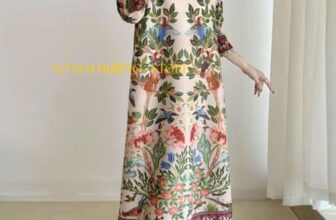 [???] Võ Mai Hương – Store – huyên bán hàng dập ly cao cấp và hàng thời trang Trung ? Top1Fashion ?  HÀNG OD 2-3 TUẦN CÓ CỌC Ạ
Mẫu đầm dập ly cao cấp kiểu dáng đơn giản nhưng họa tiết lạ mắt và phong cách. Chất dập ly co giãn freesize, mặc cực kỳ thoải má , shares-1✔️ , likes-8❤️️ , date-2024-11-07 17:22:47????????