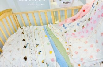 [🆕🇻🇳]  iuem Shop – Chuyên đồ sơ sinh cao cấp cho mẹ và bé – Chuyên cung cấp, sỉ lẻ chăn ga ,gối, đệm quần áo sợi tre cao cấp cho bé 🧑‍🧒❤️️👶⭐️ XẢ KHO CUỐI NĂM KHĂN TẮM MUSLIN 4 LỚP CHỈ CÒN 80K, COMBO 2 CÁI CHỈ CÒN 150k VÀ ĐƯỢC MIỄN SHIP
DUY NHẤT TẠI TOPIC NÀY
Chất muslin mềm thoáng, hoạ tiết xinh , shares-1✔️ , likes-75❤️️ , date-2024-11-10 05:59:49🇻🇳🇻🇳🇻🇳📰🆕