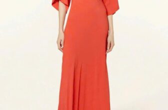 [🆕🇻🇳] Wellcome to CHIC HOUSE by CHIC VNXK 👕 Top1Fashion 👗  Đầm MAXI LỤA NGỌC brand Xecop, A140
Chiếc maxi lụa siêu sang được thiết kế cổ tim tay  dơi, tùng đuôi cá bay rũ . Phải nói là thướt tha lắm ah. Có lớp lót  , shares-0✔️ , likes-0❤️️ , date-2024-11-11 18:10:57🇻🇳🇻🇳🇻🇳📰🆕