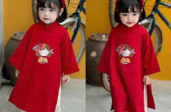 [🆕🇻🇳]  Tiệm cô Kul by Dinh Thuong luôn mang tới những sản phẩm chất lượng, đẹp mắt, theo trend 🧑‍🧒❤️️👶⭐️ Cưng xỉu luôn ạ! Áo dài nhung đỏ mix cùng quần lụa ngọc trai loại 1. Riêng chichu em đánh giá quá đẹp trong tầm giá nha! Từ chất vải, màu sắc đến kiểu dáng , shares-0✔️ , likes-0❤️️ , date-2024-11-19 04:41:18🇻🇳🇻🇳🇻🇳📰🆕