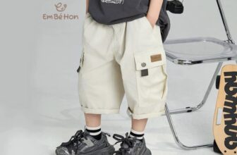 [🆕🇻🇳] EM BÉ HON – Được có mặt trong những khoảnh khắc lớn lên của các em bé – luôn là điều mà tiệm tự hào nhất! 🧑‍🧒❤️️👶⭐️ #HÀNGCÓSẴNEM BÉ HON về được chiếc quần lửng vải và form siêu đẹp, mặc cực kì mát luôn ạ  Size 110-160 (từ 16-48kg) size lớn cho các bé luôn, inbox chốt đ , shares-0✔️ , likes-1❤️️ , date-2024-11-21 22:17:30🇻🇳🇻🇳🇻🇳📰🆕